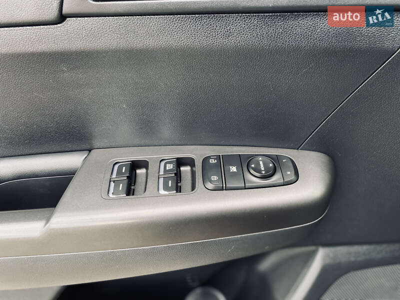 Внедорожник / Кроссовер Kia Sportage 2018 в Киеве