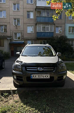 Внедорожник / Кроссовер Kia Sportage 2005 в Харькове