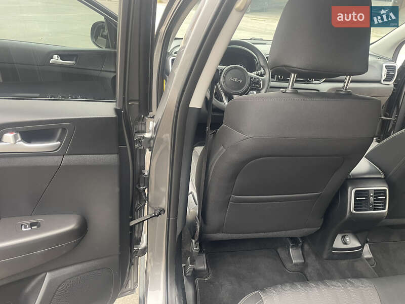 Позашляховик / Кросовер Kia Sportage 2017 в Вінниці