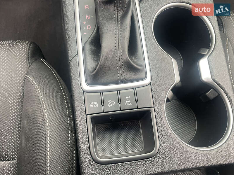 Позашляховик / Кросовер Kia Sportage 2017 в Вінниці