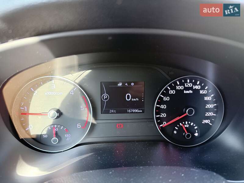 Внедорожник / Кроссовер Kia Sportage 2017 в Хусте