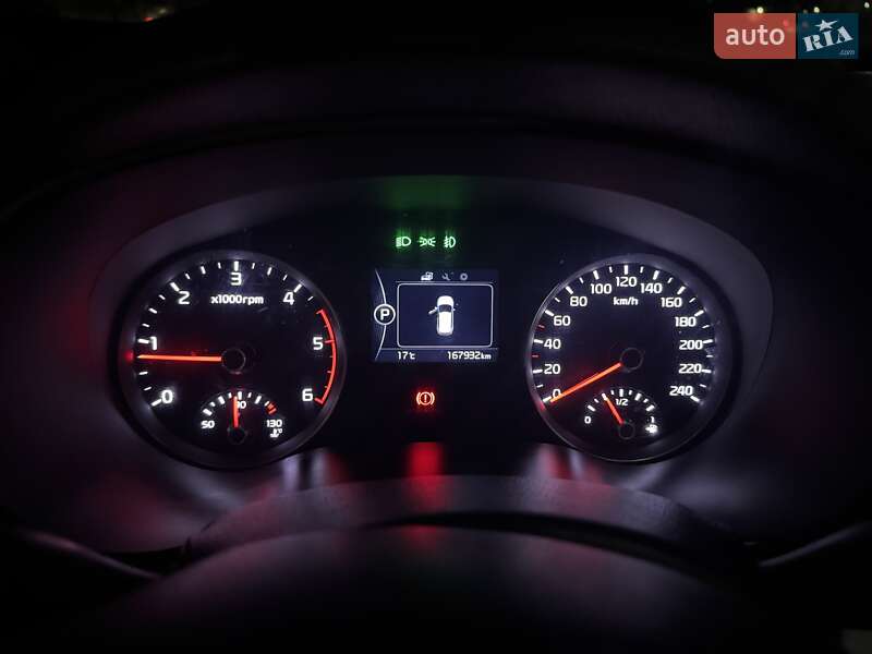 Внедорожник / Кроссовер Kia Sportage 2017 в Хусте