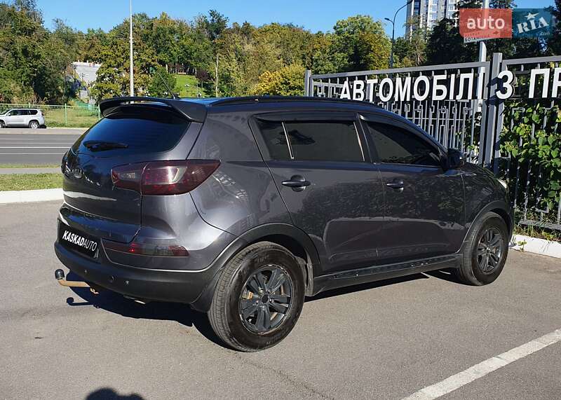 Внедорожник / Кроссовер Kia Sportage 2012 в Харькове