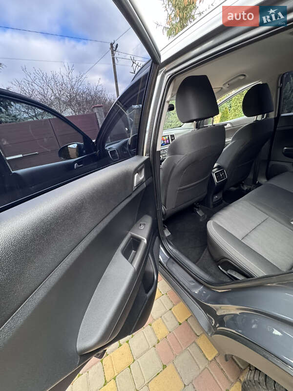 Позашляховик / Кросовер Kia Sportage 2021 в Южному