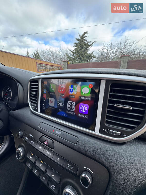 Позашляховик / Кросовер Kia Sportage 2021 в Южному