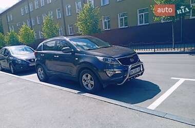 Внедорожник / Кроссовер Kia Sportage 2015 в Новгород-Северском