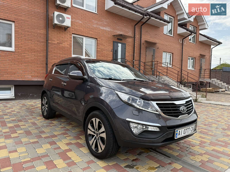Позашляховик / Кросовер Kia Sportage 2012 в Борисполі