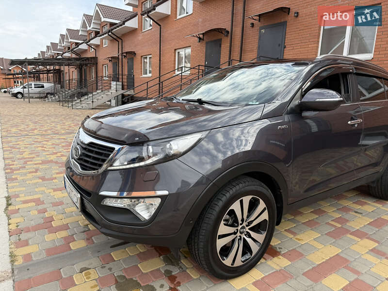 Позашляховик / Кросовер Kia Sportage 2012 в Борисполі