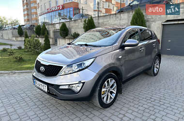 Внедорожник / Кроссовер Kia Sportage 2016 в Тернополе