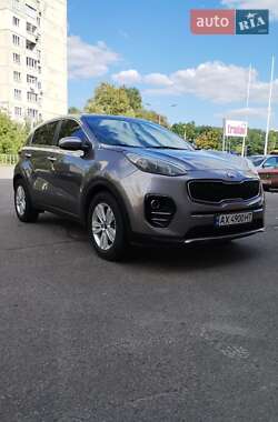 Позашляховик / Кросовер Kia Sportage 2016 в Харкові