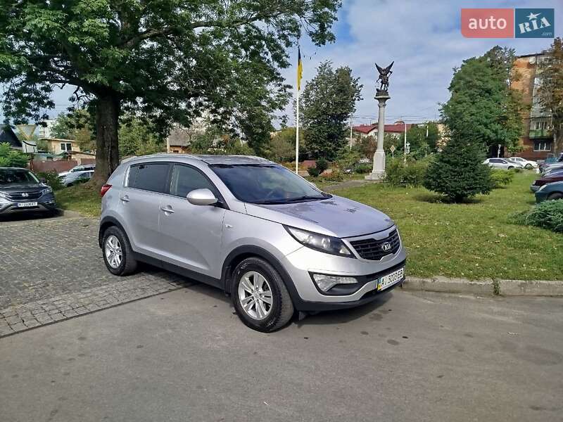 Внедорожник / Кроссовер Kia Sportage 2012 в Фастове