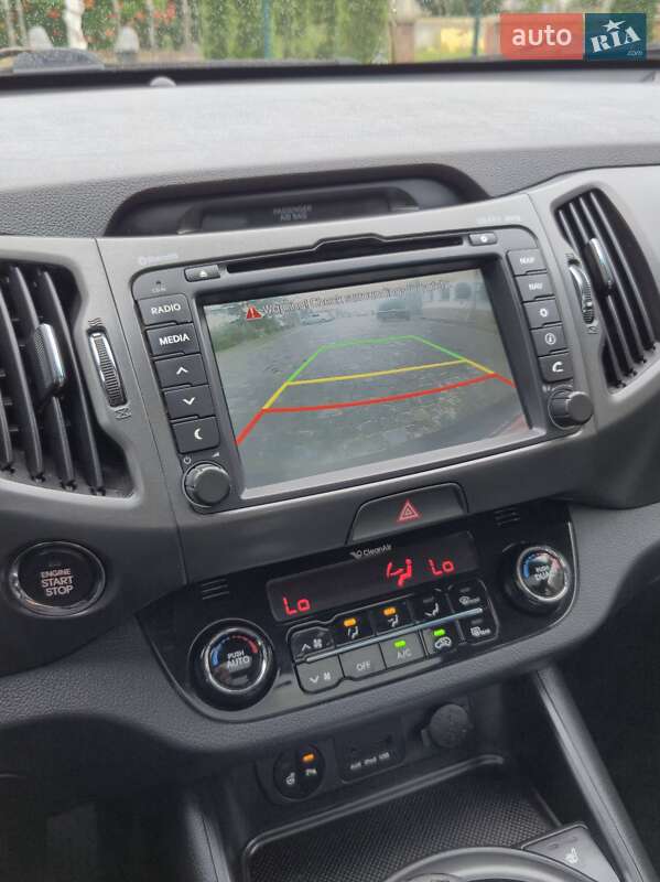 Позашляховик / Кросовер Kia Sportage 2012 в Золочеві