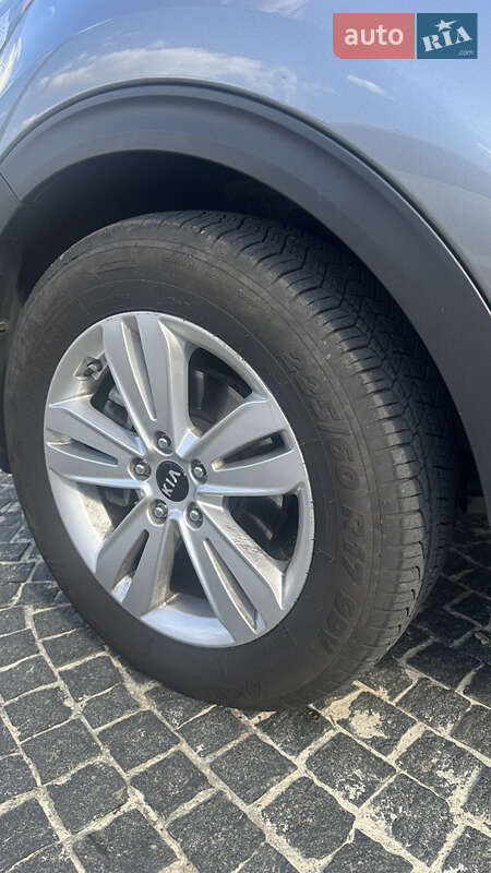 Внедорожник / Кроссовер Kia Sportage 2016 в Днепре
