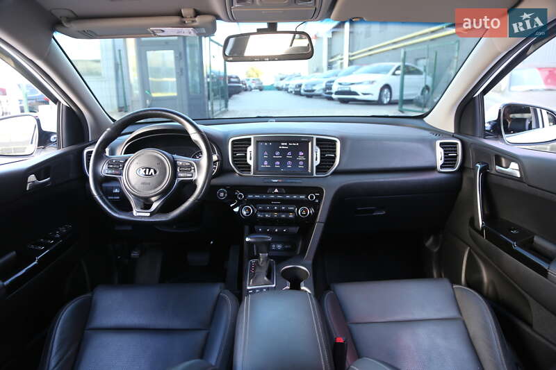 Внедорожник / Кроссовер Kia Sportage 2017 в Киеве фото 14 Внедорожник / Кроссовер Kia Sportage 2017 в Киеве
