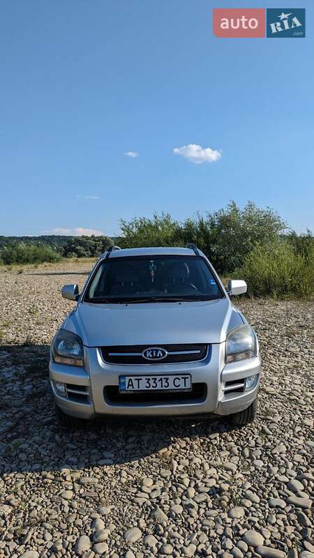 Внедорожник / Кроссовер Kia Sportage 2007 в Калуше
