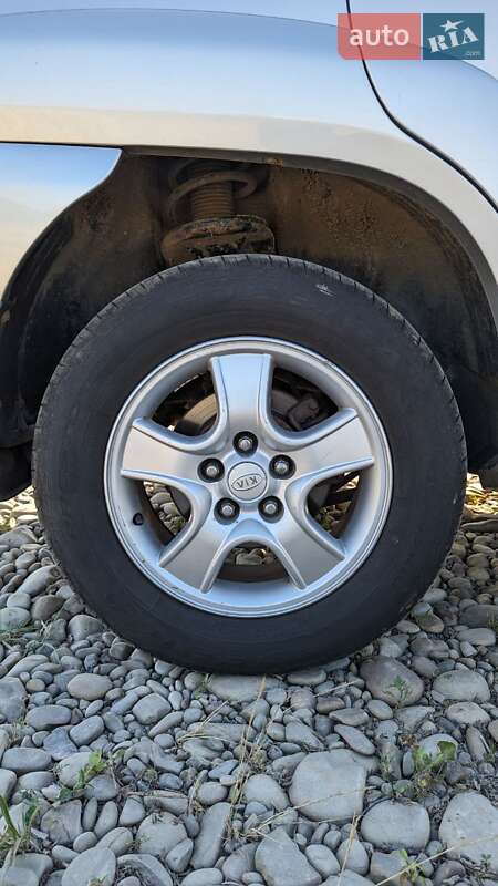 Внедорожник / Кроссовер Kia Sportage 2007 в Калуше