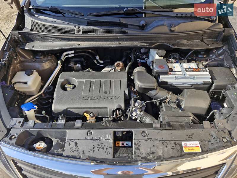 Внедорожник / Кроссовер Kia Sportage 2011 в Калуше