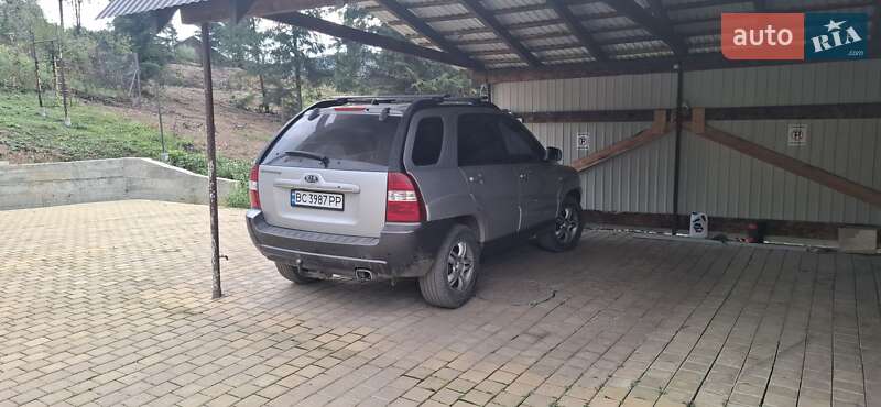 Внедорожник / Кроссовер Kia Sportage 2006 в Славском