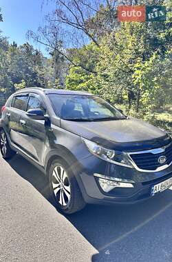 Внедорожник / Кроссовер Kia Sportage 2011 в Киеве