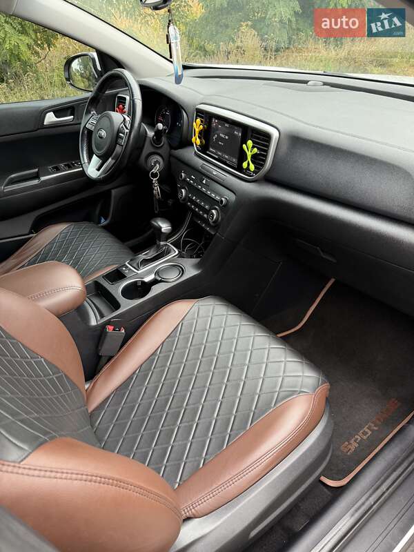 Внедорожник / Кроссовер Kia Sportage 2018 в Березане