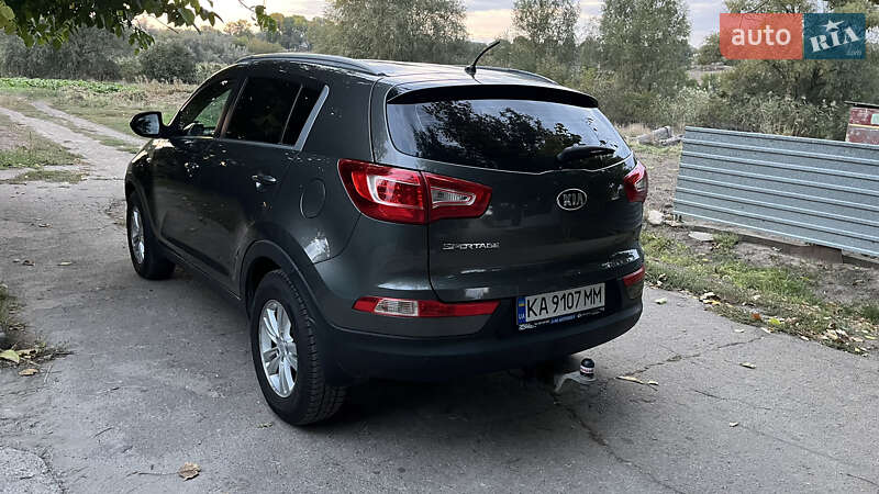 Внедорожник / Кроссовер Kia Sportage 2013 в Запорожье