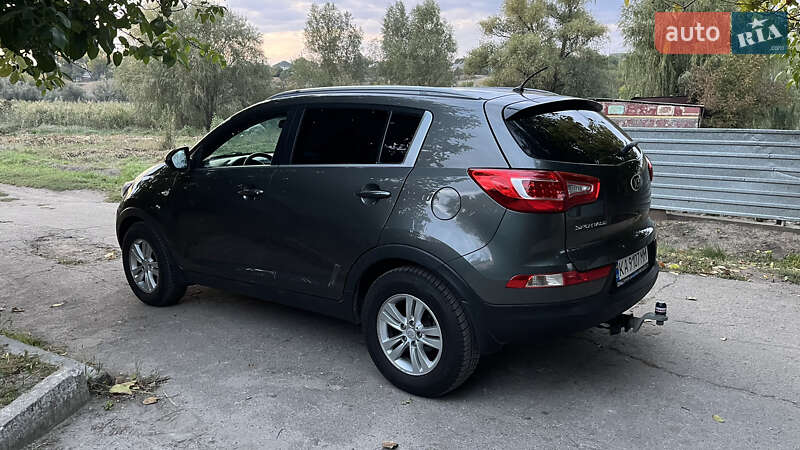 Внедорожник / Кроссовер Kia Sportage 2013 в Запорожье