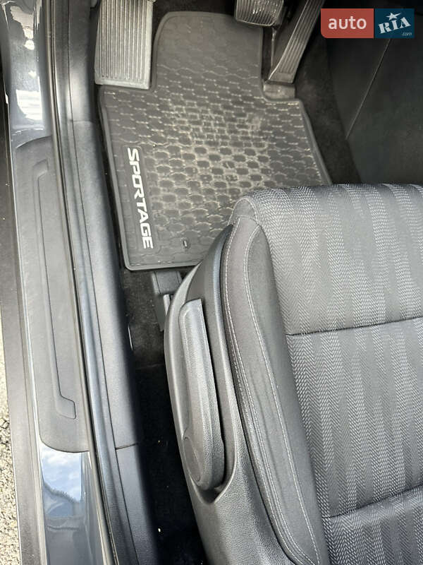 Внедорожник / Кроссовер Kia Sportage 2020 в Днепре фото 26 Внедорожник / Кроссовер Kia Sportage 2020 в Днепре