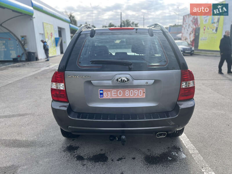 Позашляховик / Кросовер Kia Sportage 2006 в Лубнах