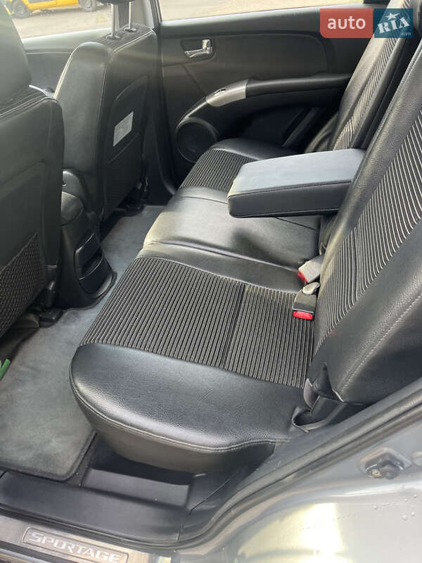 Позашляховик / Кросовер Kia Sportage 2006 в Лубнах