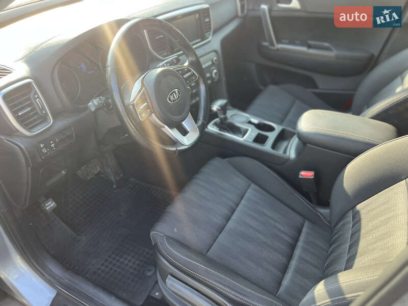 Позашляховик / Кросовер Kia Sportage 2019 в Львові