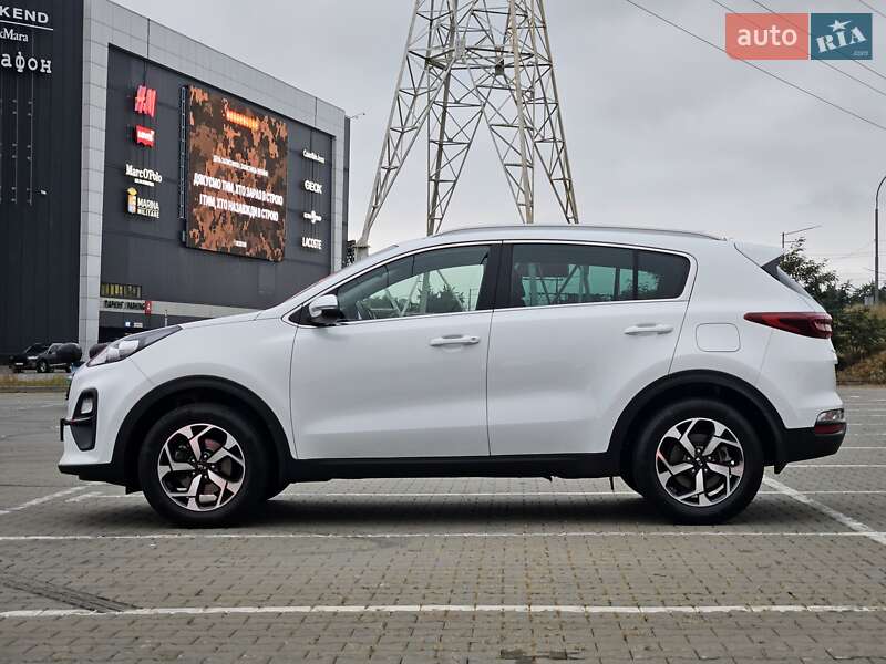 Позашляховик / Кросовер Kia Sportage 2021 в Києві