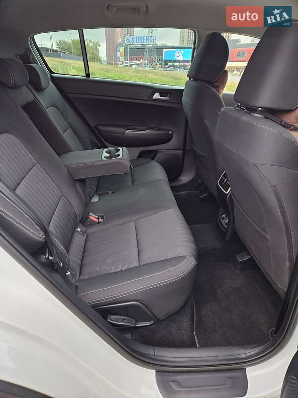 Позашляховик / Кросовер Kia Sportage 2021 в Києві