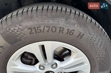 Внедорожник / Кроссовер Kia Sportage 2017 в Львове