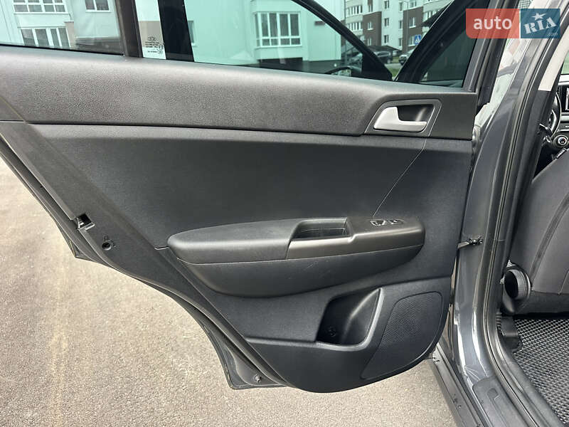 Позашляховик / Кросовер Kia Sportage 2019 в Вінниці