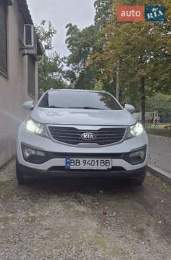 Внедорожник / Кроссовер Kia Sportage 2013 в Харькове