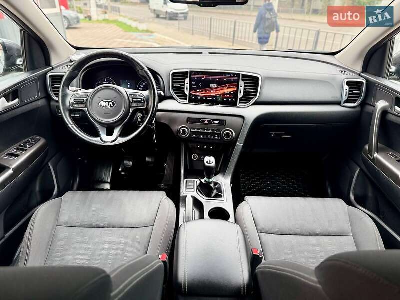 Внедорожник / Кроссовер Kia Sportage 2016 в Львове