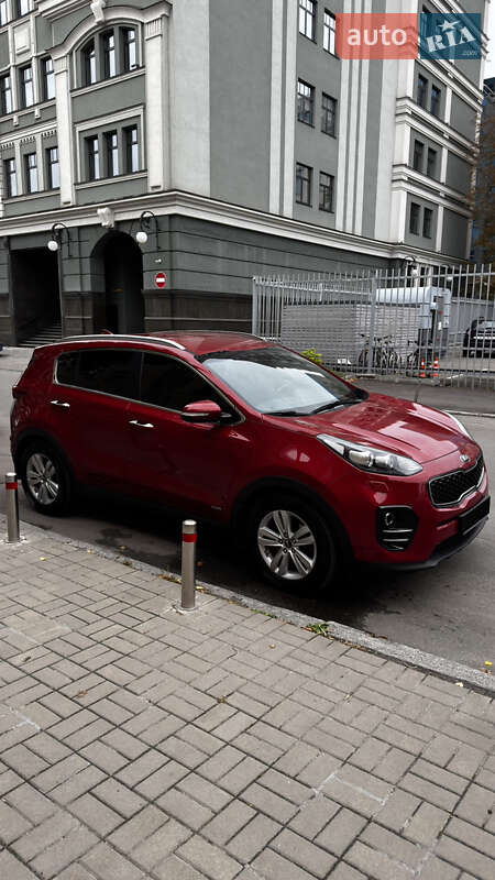 Внедорожник / Кроссовер Kia Sportage 2016 в Киеве