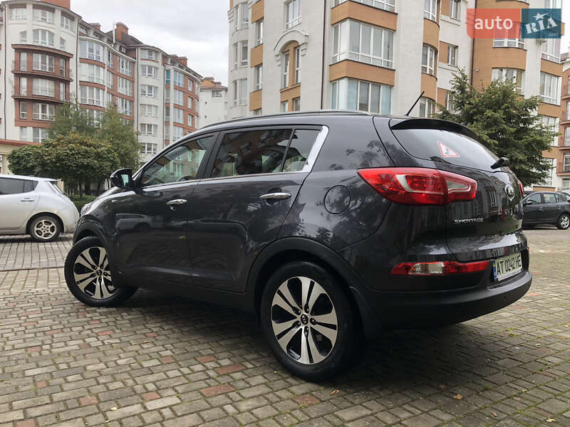 Внедорожник / Кроссовер Kia Sportage 2013 в Ивано-Франковске фото 8 Внедорожник / Кроссовер Kia Sportage 2013 в Ивано-Франковске