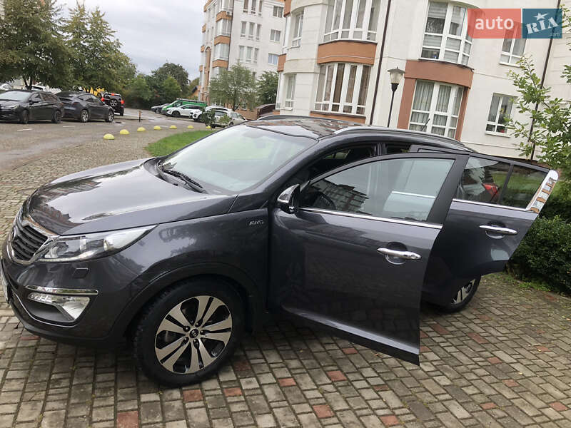 Внедорожник / Кроссовер Kia Sportage 2013 в Ивано-Франковске фото 22 Внедорожник / Кроссовер Kia Sportage 2013 в Ивано-Франковске