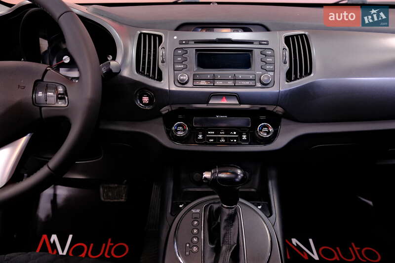 Позашляховик / Кросовер Kia Sportage 2012 в Одесі