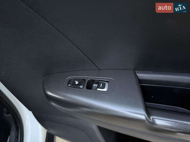 Внедорожник / Кроссовер Kia Sportage 2018 в Одессе