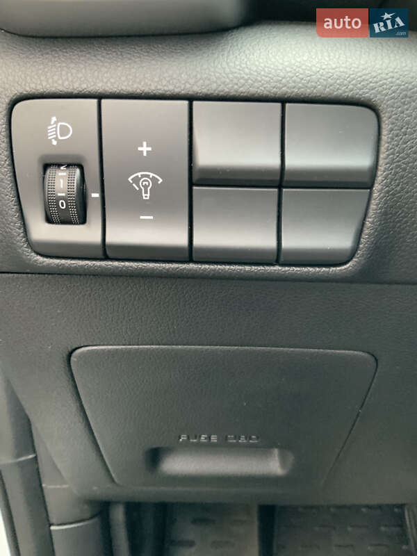 Позашляховик / Кросовер Kia Sportage 2021 в Києві