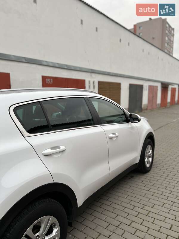 Позашляховик / Кросовер Kia Sportage 2016 в Луцьку фото 62 Позашляховик / Кросовер Kia Sportage 2016 в Луцьку