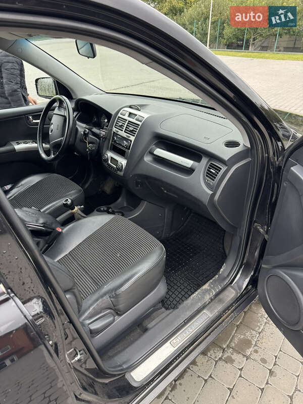 Внедорожник / Кроссовер Kia Sportage 2007 в Казатине