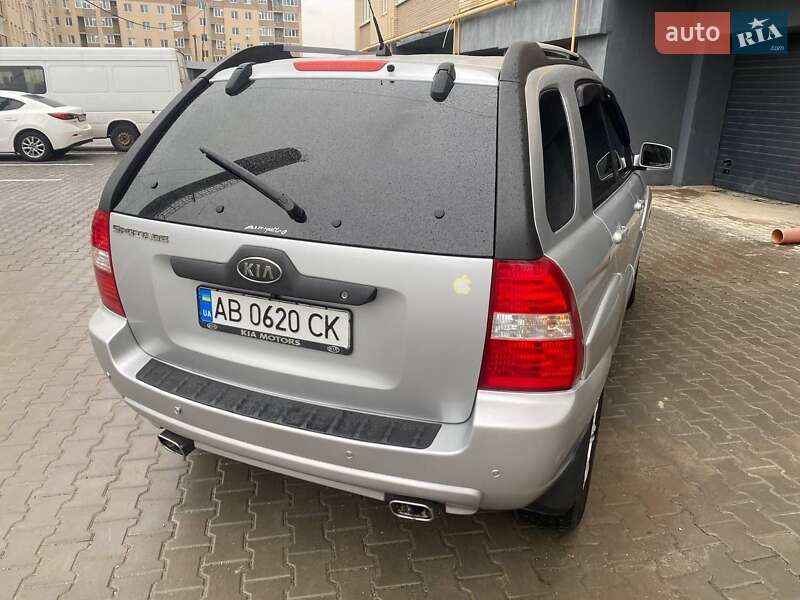 Позашляховик / Кросовер Kia Sportage 2007 в Вінниці
