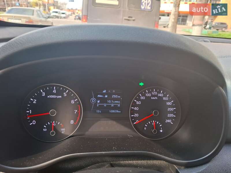 Позашляховик / Кросовер Kia Sportage 2016 в Кривому Розі