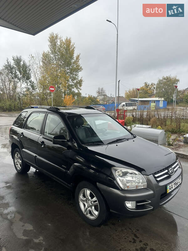 Позашляховик / Кросовер Kia Sportage 2007 в Новій Водолагі