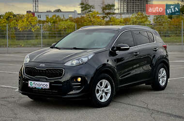 Внедорожник / Кроссовер Kia Sportage 2016 в Киеве