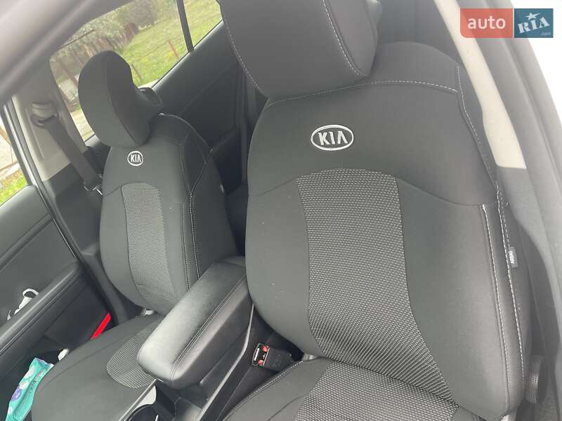 Внедорожник / Кроссовер Kia Sportage 2023 в Южном фото 15 Внедорожник / Кроссовер Kia Sportage 2023 в Южном