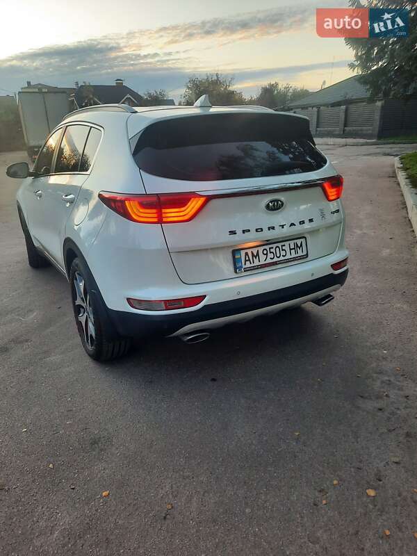 Внедорожник / Кроссовер Kia Sportage 2017 в Житомире фото 7 Внедорожник / Кроссовер Kia Sportage 2017 в Житомире